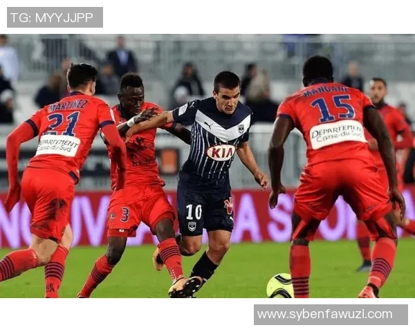 法乙联赛罗德兹对阵朗斯比赛结果分析与精彩瞬间回顾